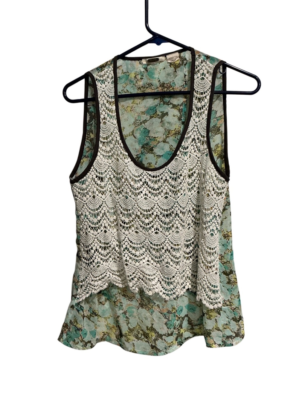 Miss Me‎ Tank top White Crochet Lace Overlay Floral Print